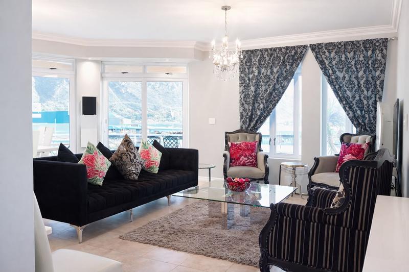 To Let 3 Bedroom Property for Rent in Somerset West Western Cape